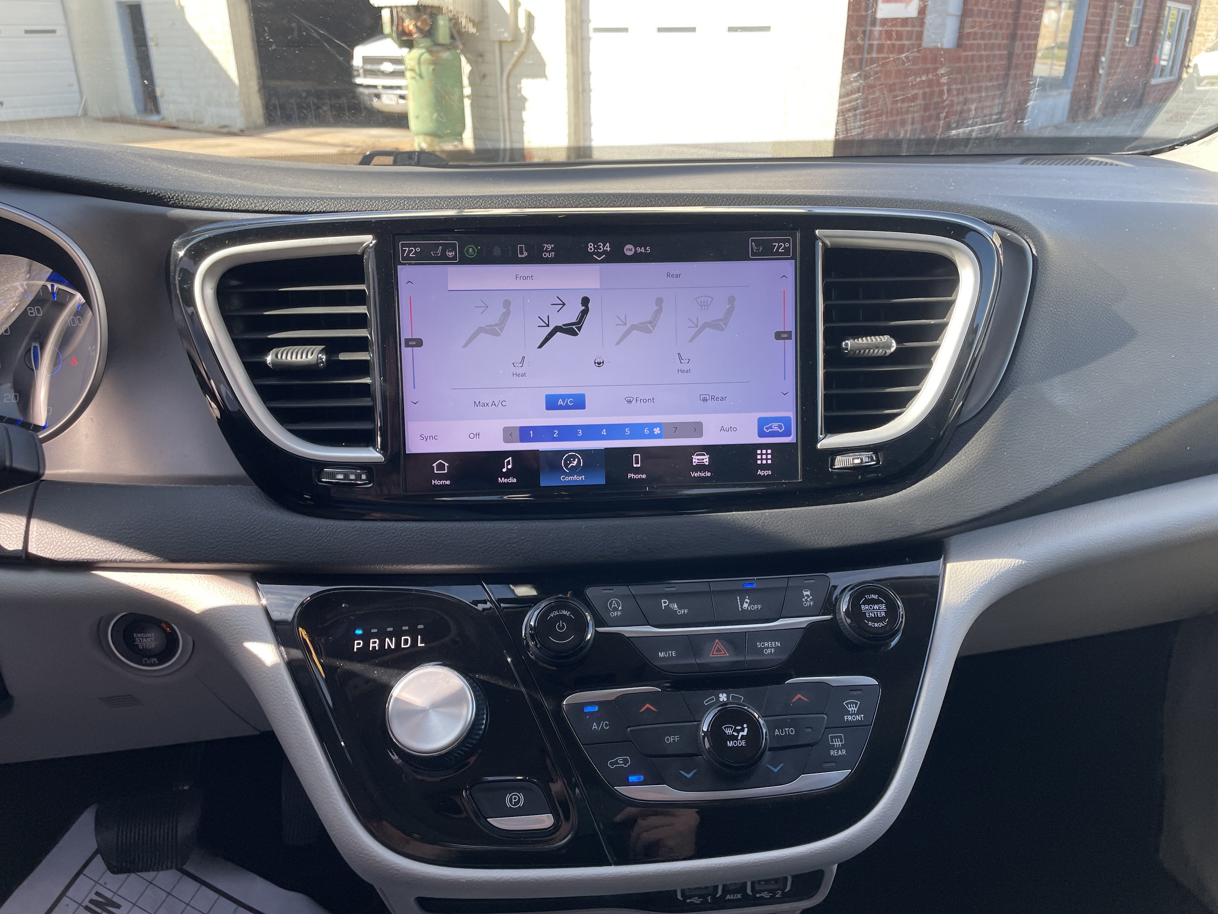 2023 Chrysler Pacifica Touring L