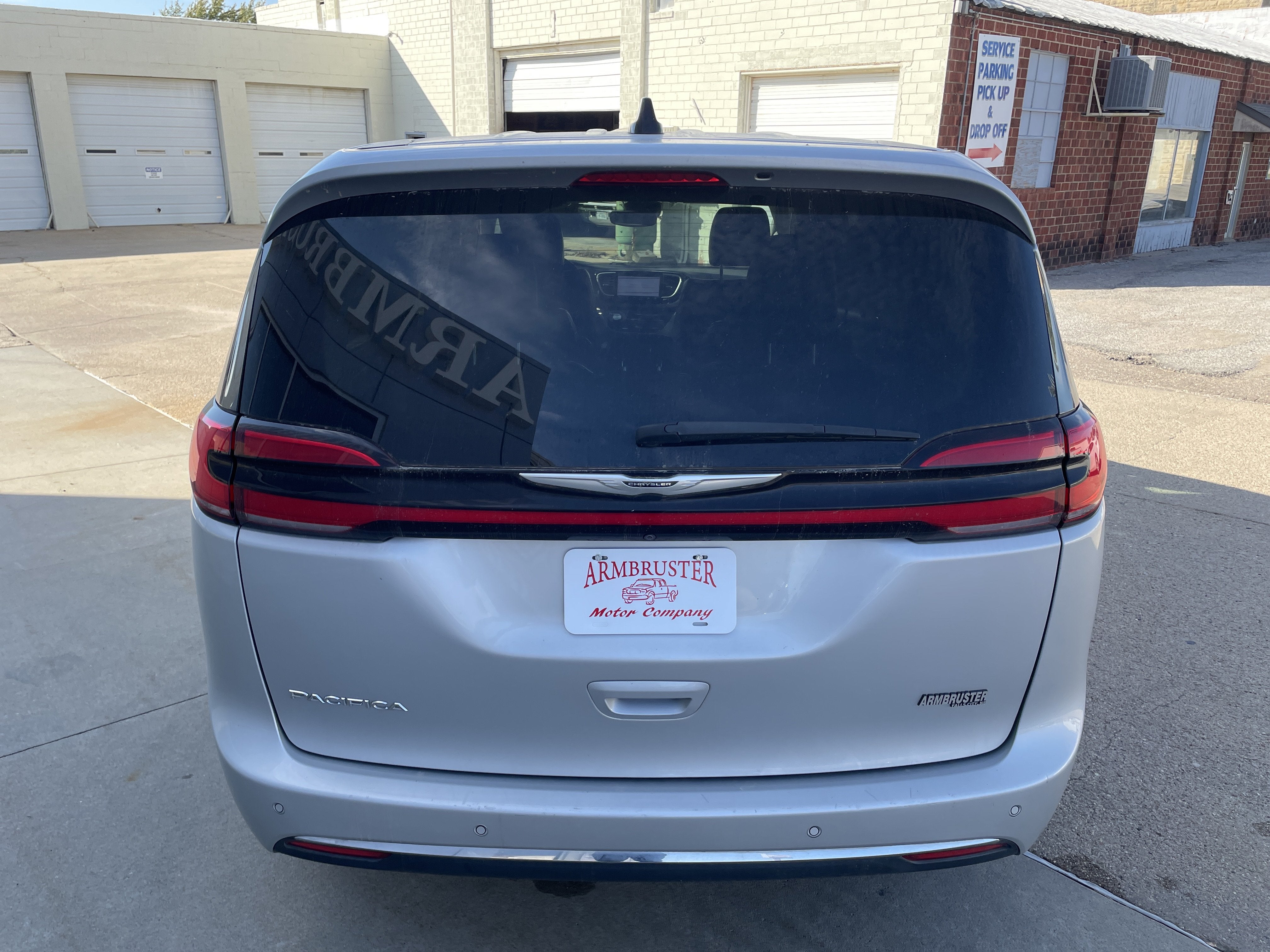 2023 Chrysler Pacifica Touring L