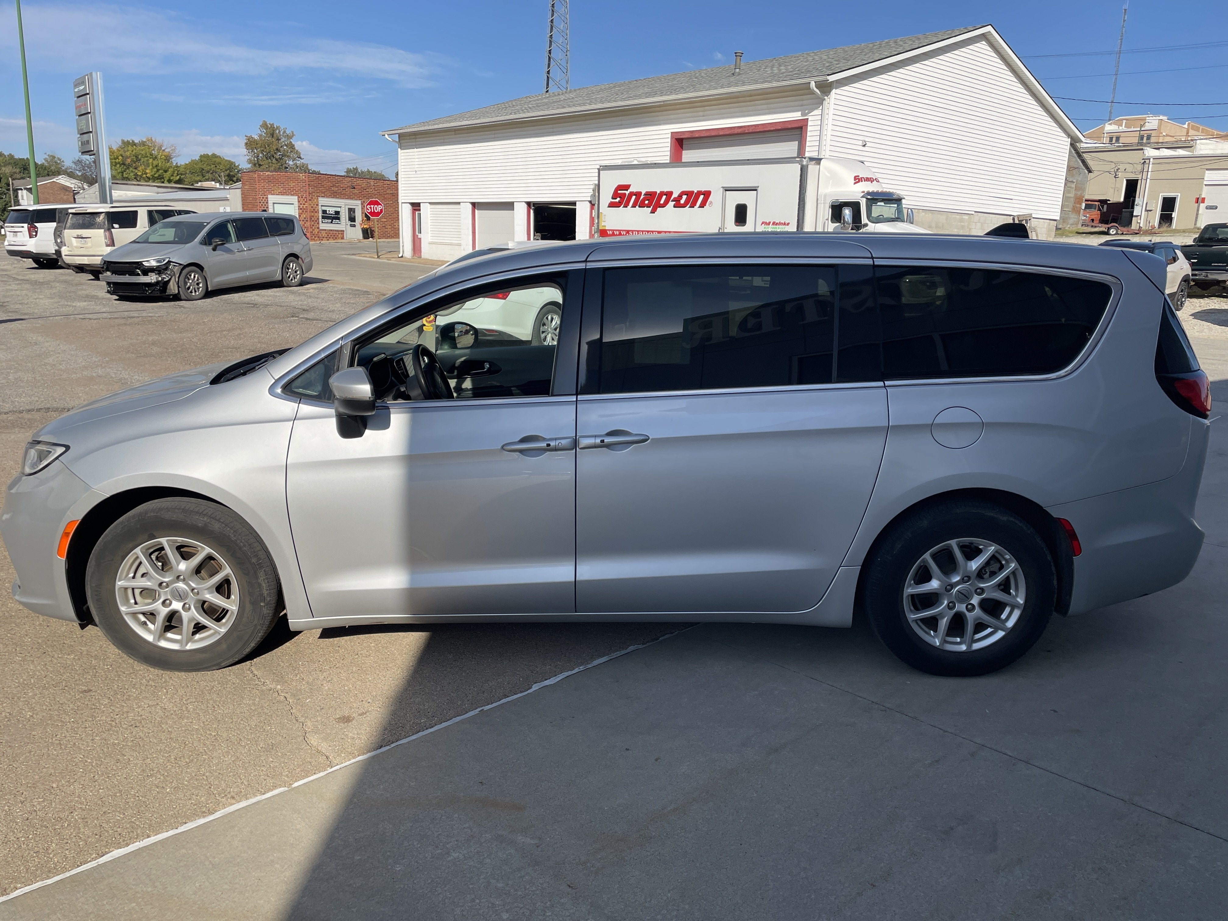 2023 Chrysler Pacifica Touring L