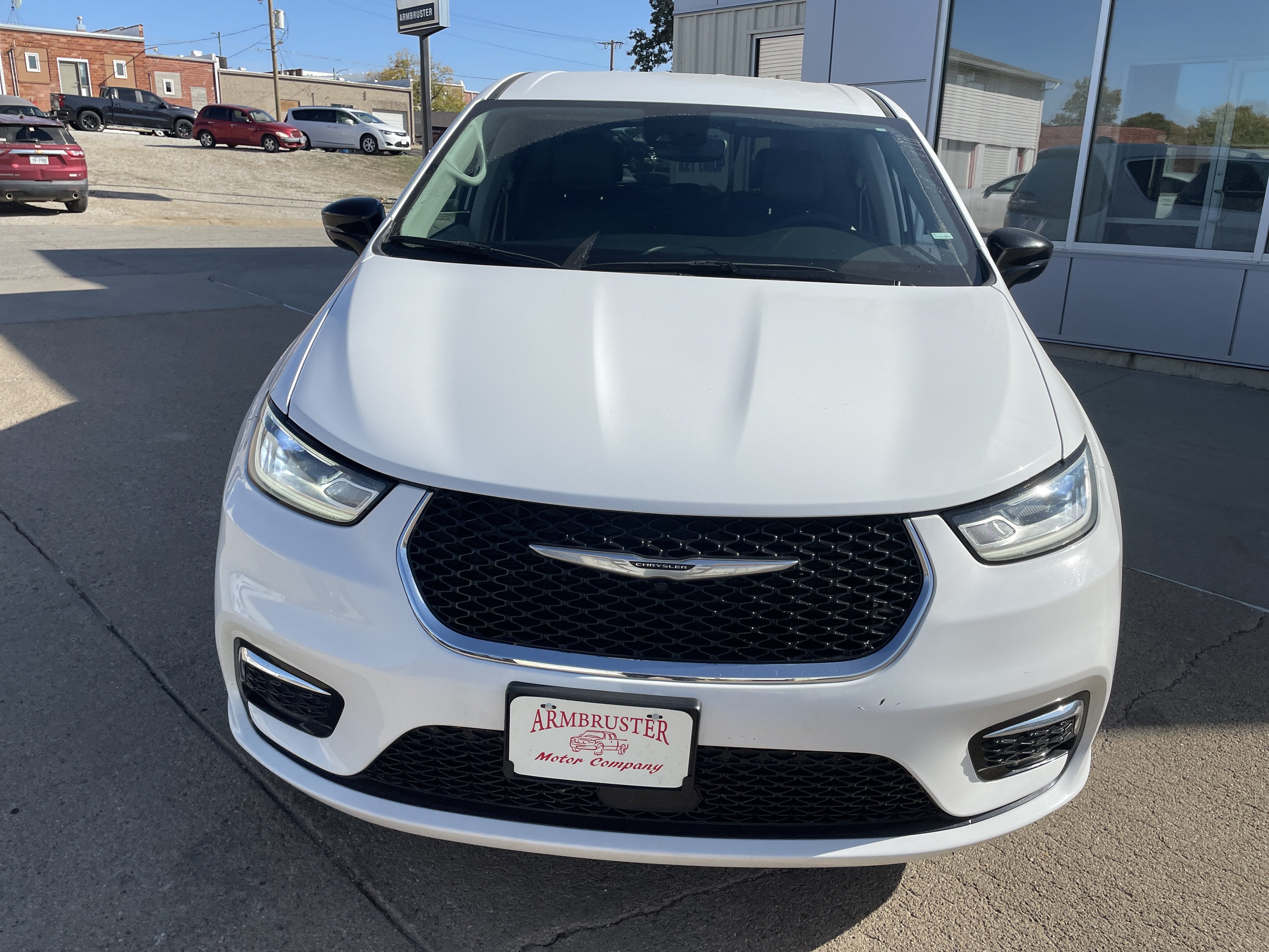 2024 Chrysler Pacifica Touring L