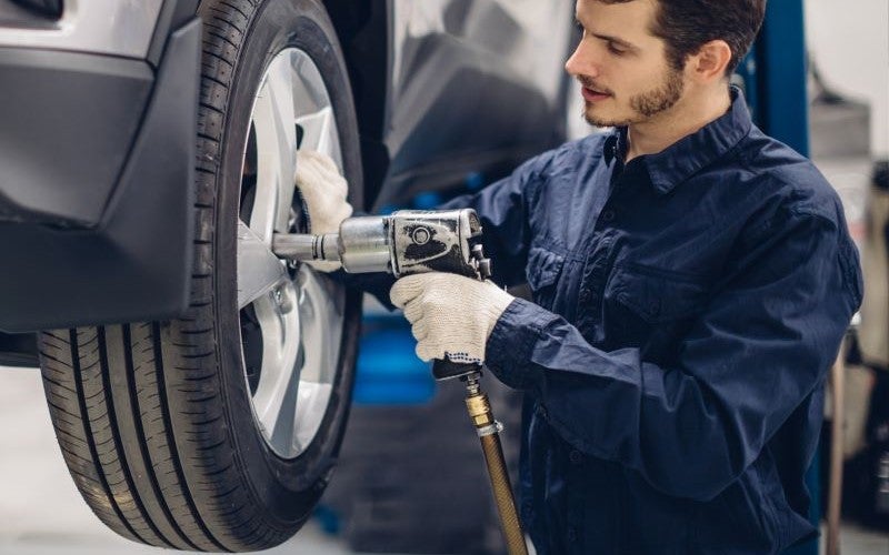 TIRE ROTATION & BALANCE